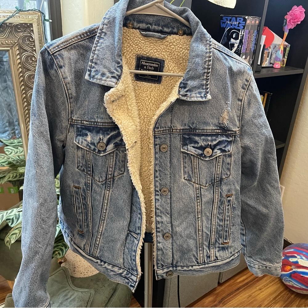 Abercrombie & Fitch denim jacket